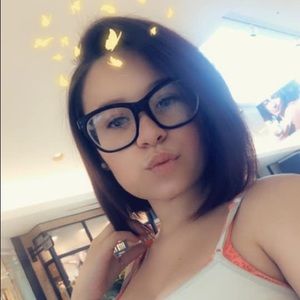 Meet your Posher, Bell